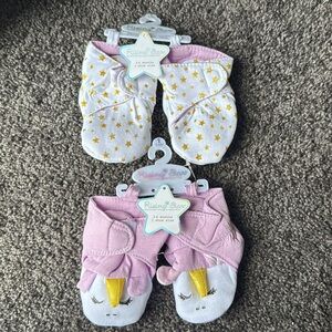 Unicorn Baby Booties Shoe Set - Purple and Yellow Gold Stars